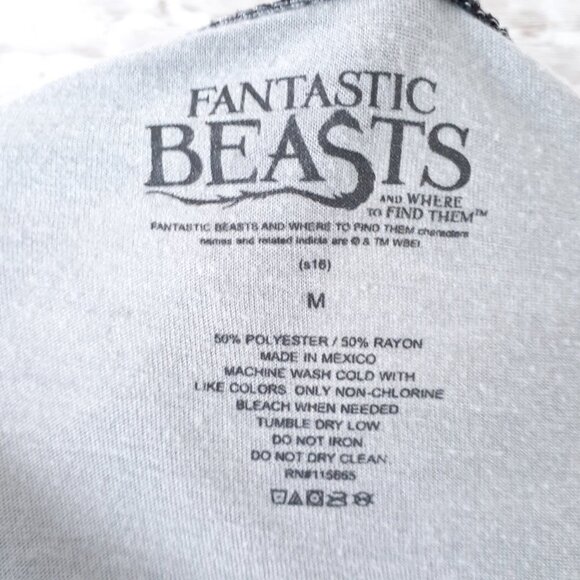 Fantastic Beasts Womens Shirt M Muggle Worthy 141 - Picture 3 of 3